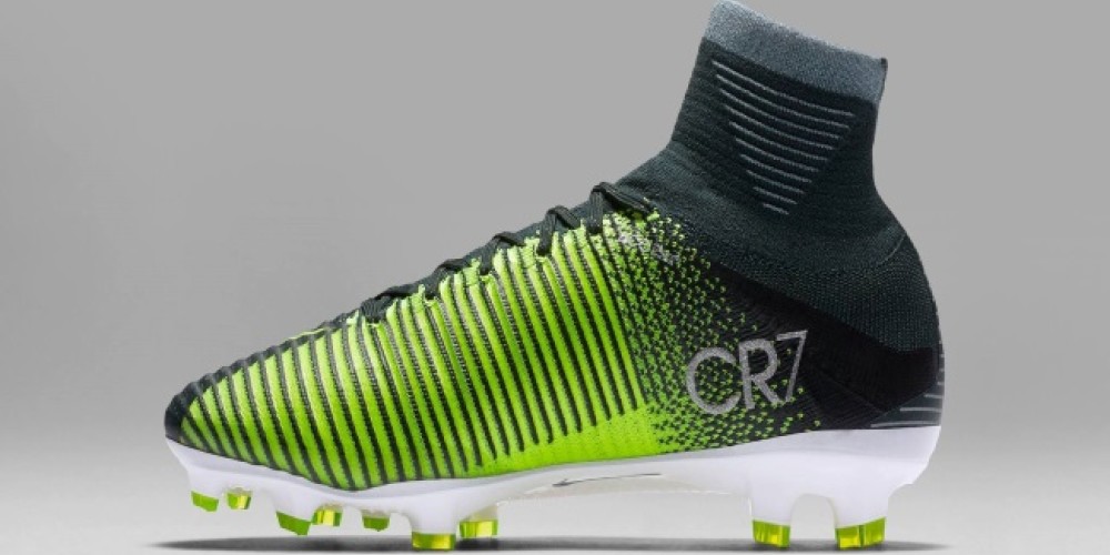 Los nuevos botines de CR7 que conmemoran el día de su debut