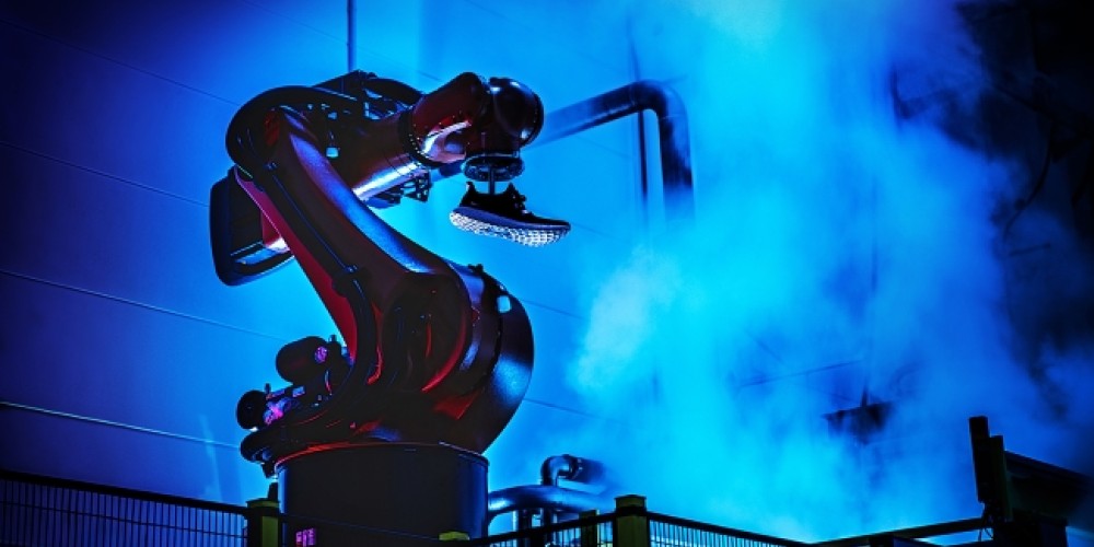 adidas tendrá una fábrica robot de calzado deportivo