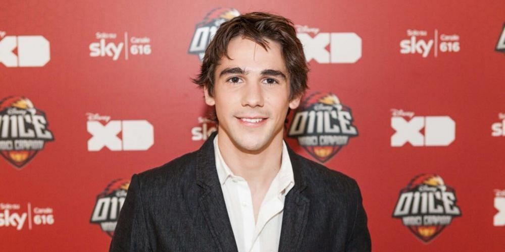 La incre&iacute;ble historia del actor de Disney que dej&oacute; el f&uacute;tbol y sue&ntilde;a con ser Messi