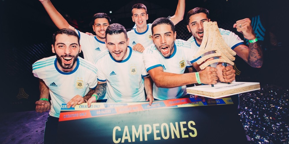 adidas presentó sus botines Exhibit Pack en una nueva Tango League