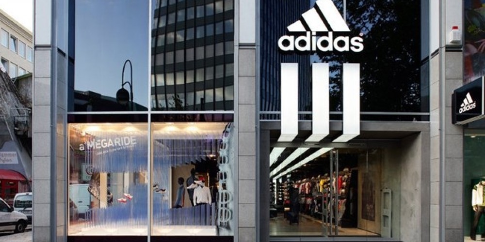 adidas inaugura su tienda más grande del mundo