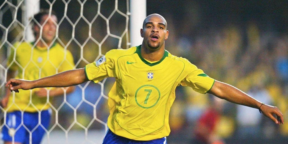 Adriano se suma a los deportistas que tienen su propio logo