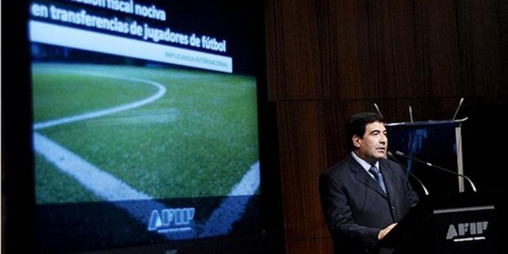 AFIP prohibi&oacute; oficialmente a los terceros en las transferencias de AFA