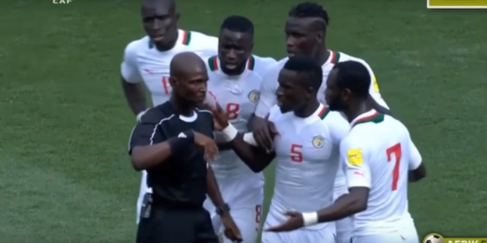 La dura sanci&oacute;n de la FIFA por vincular el f&uacute;tbol con las apuestas 