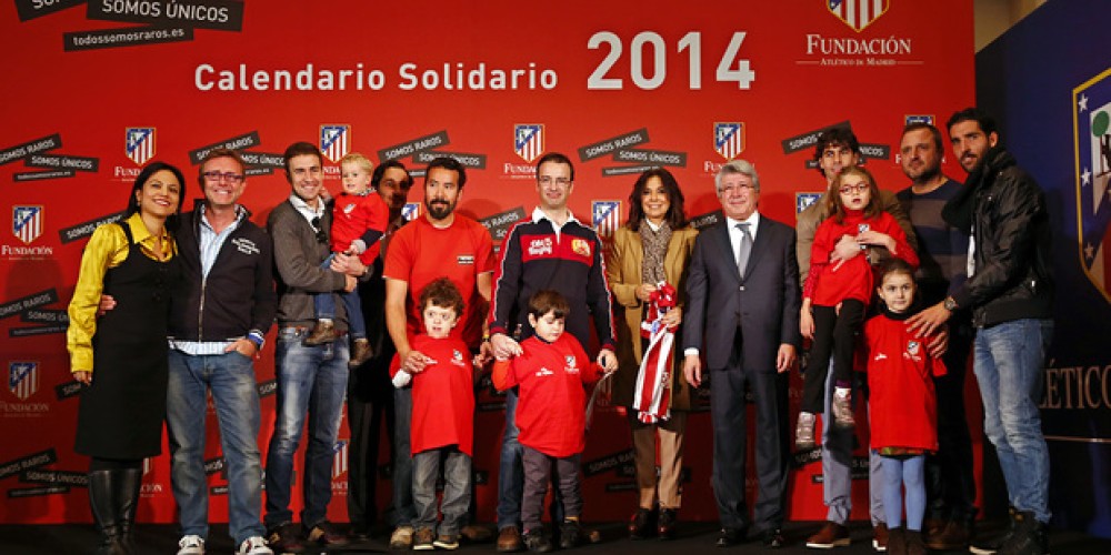 El Atl&eacute;tico Madrid present&oacute; su calendario solidario 2014