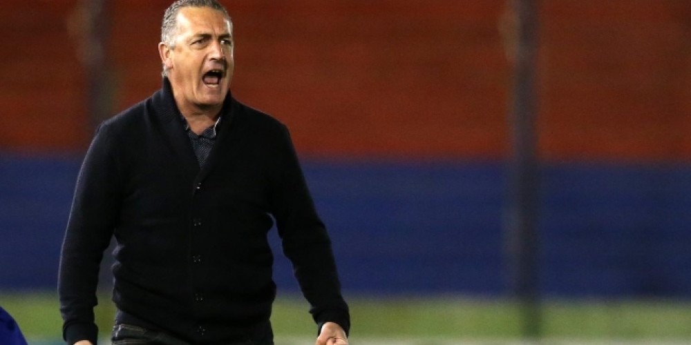 Gustavo Alfaro se anim&oacute; a comparar la salida de Bauza con una pel&iacute;cula 