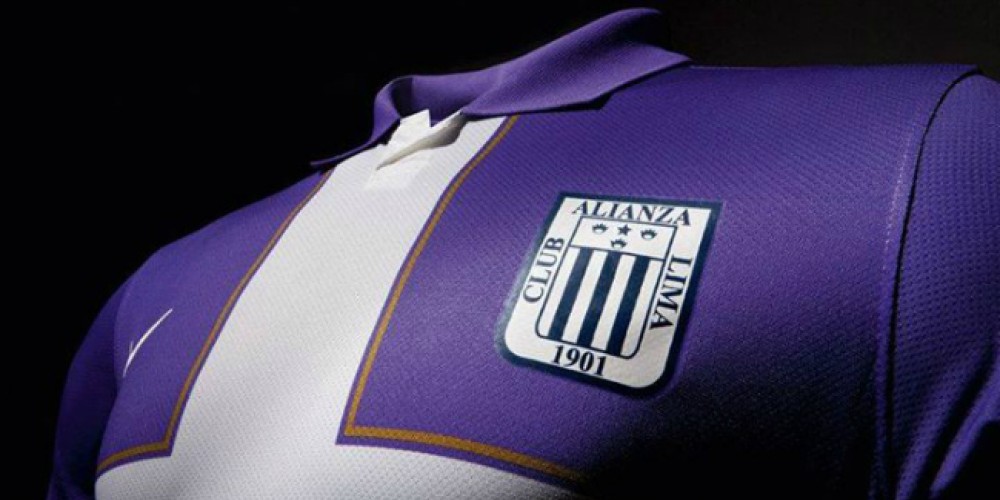Alianza Lima presenta su camiseta homenaje al Señor de los Milagros