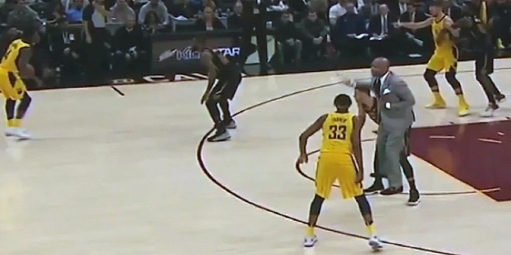 La tecnolog&iacute;a que permite analizar partidos en tama&ntilde;o real desde adentro de la cancha