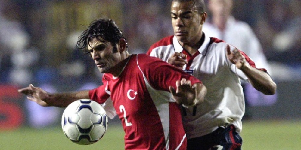 El fútbol y las apuestas: un ex seleccionado inglés confesó la adicción por el juego de un equipo entero