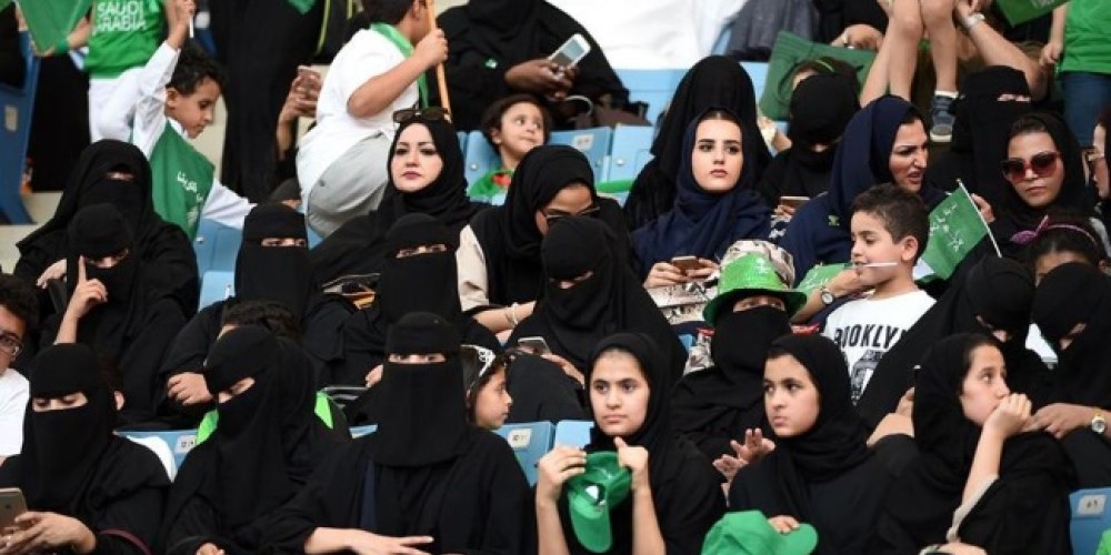 Las mujeres de Arabia Saudita podr&aacute;n asistir a un partido de f&uacute;tbol por primera vez