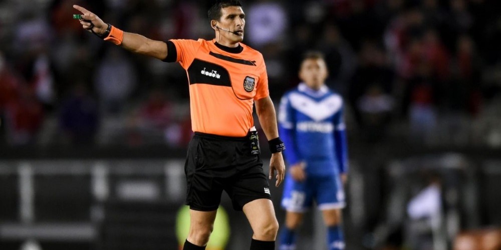 Un nuevo cambio para el fútbol argentino: Los árbitros se elegirán por sorteo en vivo