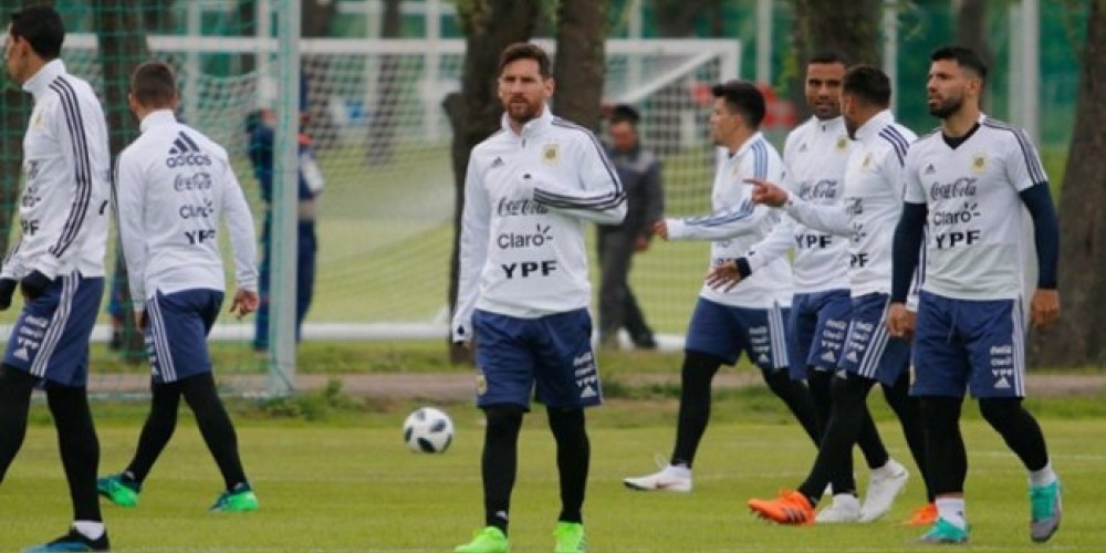 La FIFA multó a la AFA por información filtrada por la prensa