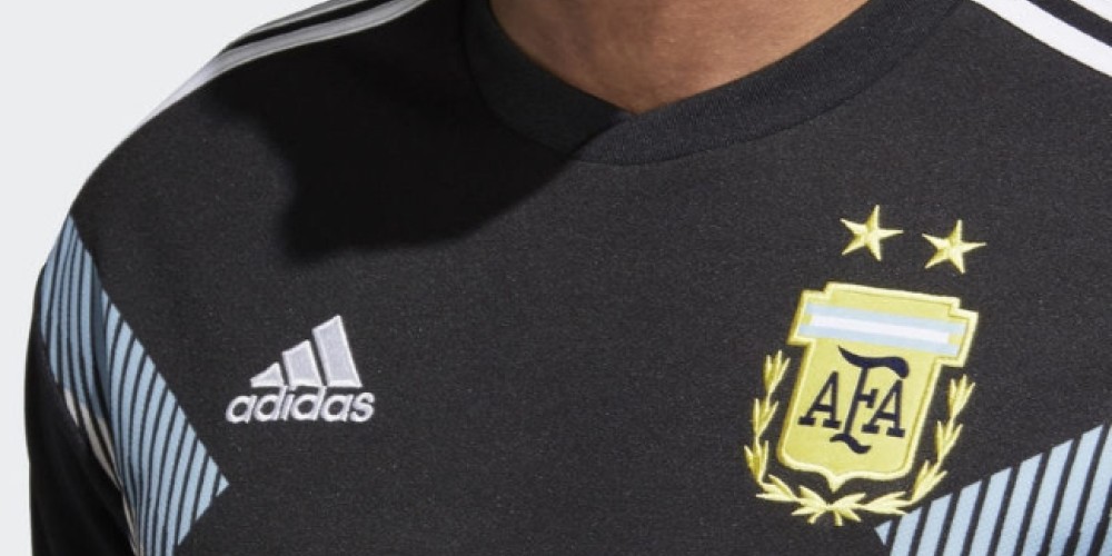 Argentina debutará en el Mundial con la camiseta negra