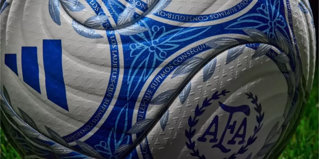 Argentum Gambeta, la nueva pelota de adidas para el f&uacute;tbol argentino