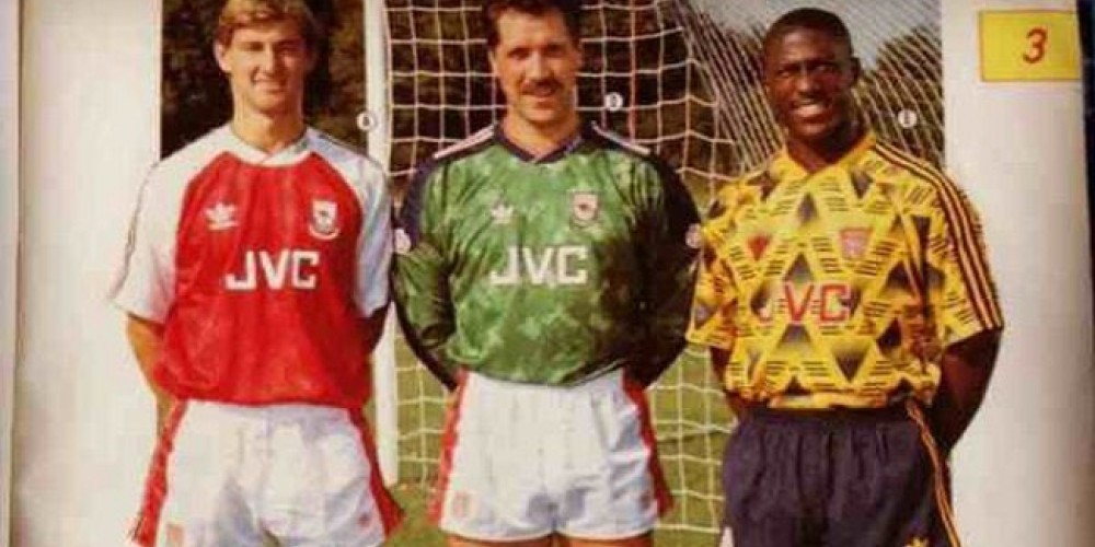 adidas vuelve al Arsenal y sus hinchas piden un exótico modelo de los años 90’