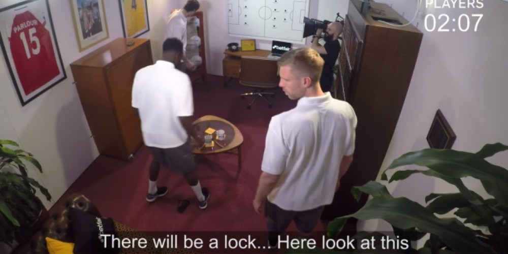 Las estrellas y leyendas del Arsenal que se animaron a participar del juego del momento