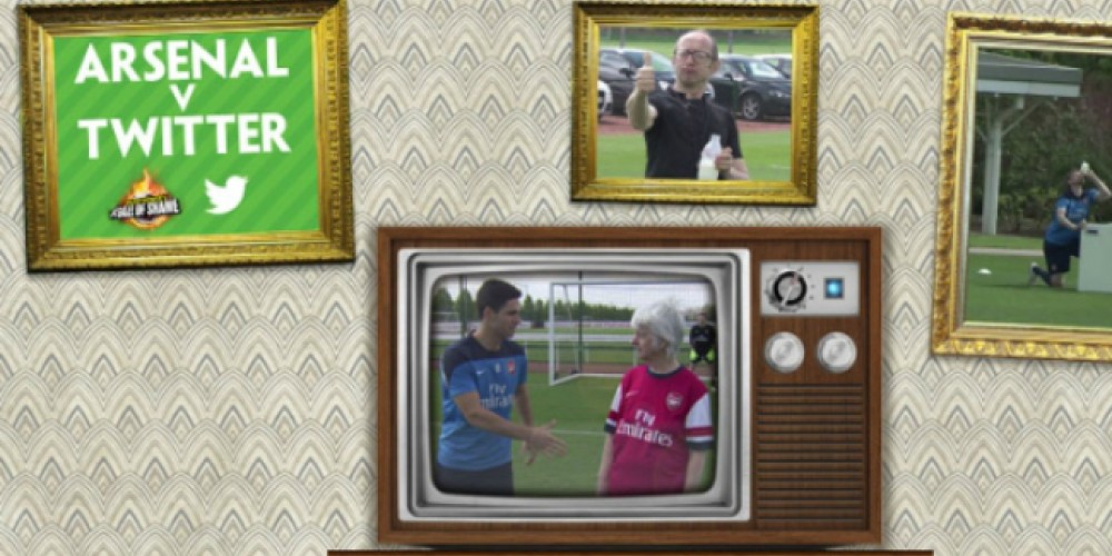 Los jugadores del Arsenal responden las cr&iacute;ticas de sus fans en Twitter