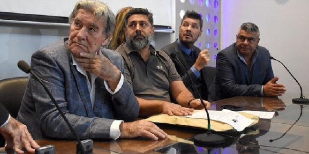 Tras la reuni&oacute;n con FIFA y CONMEBOL, as&iacute; se repartir&aacute;n los 43 asambleistas de AFA