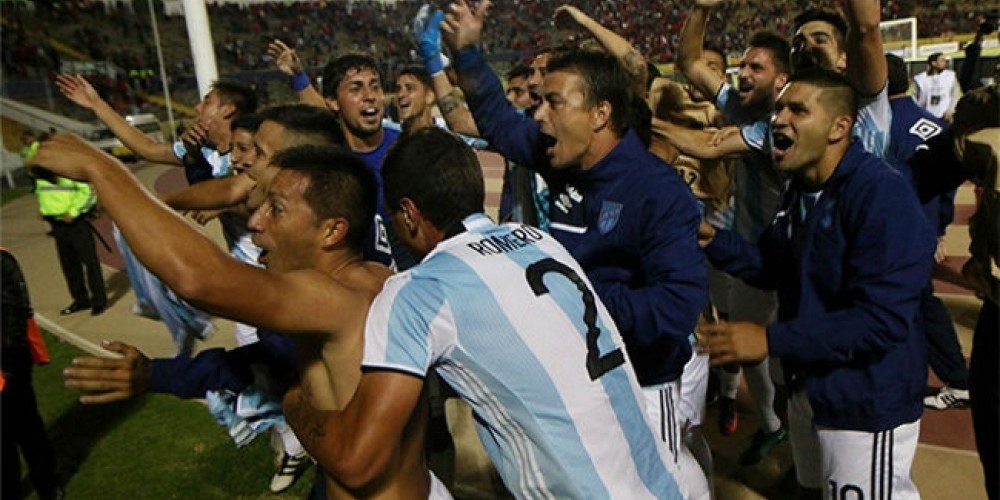 Las sanciones que recibirá Atlético Tucumán tras el retraso al partido