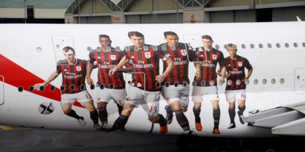 Airbus personalizó un avión con los jugadores del Milan