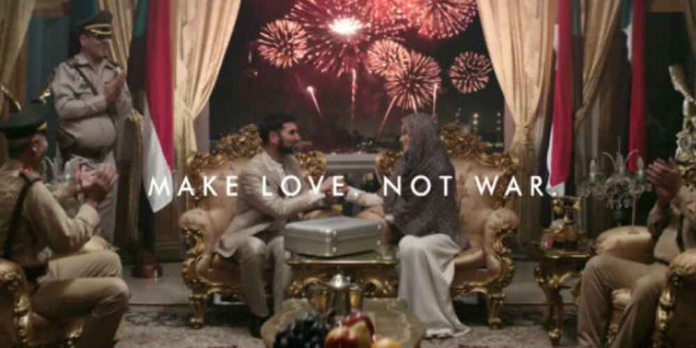 &ldquo;Make love. Not war&rdquo;, el mensaje de Axe para el Super Bowl