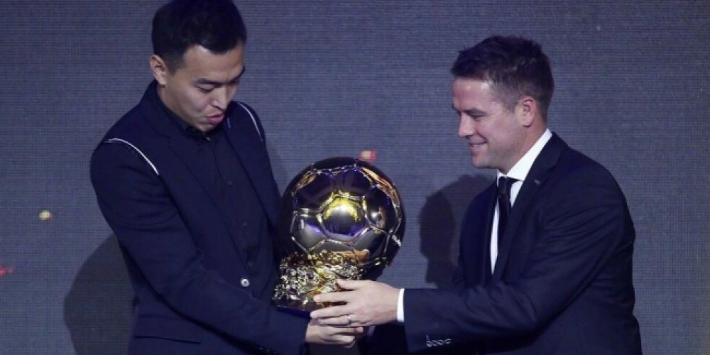 China contin&uacute;a con su desarrollo en el f&uacute;tbol y estrena su propia versi&oacute;n del Bal&oacute;n de Oro