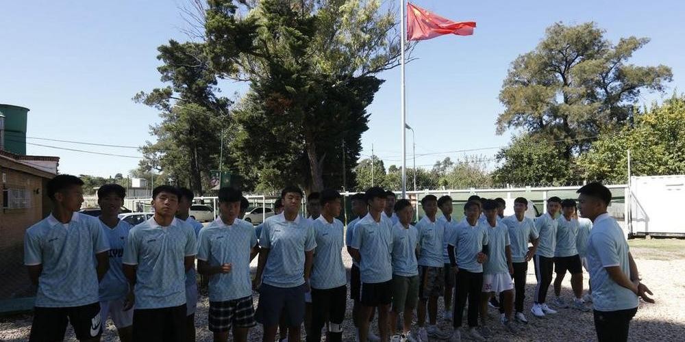 El equipo argentino que capacita futbolistas chinos