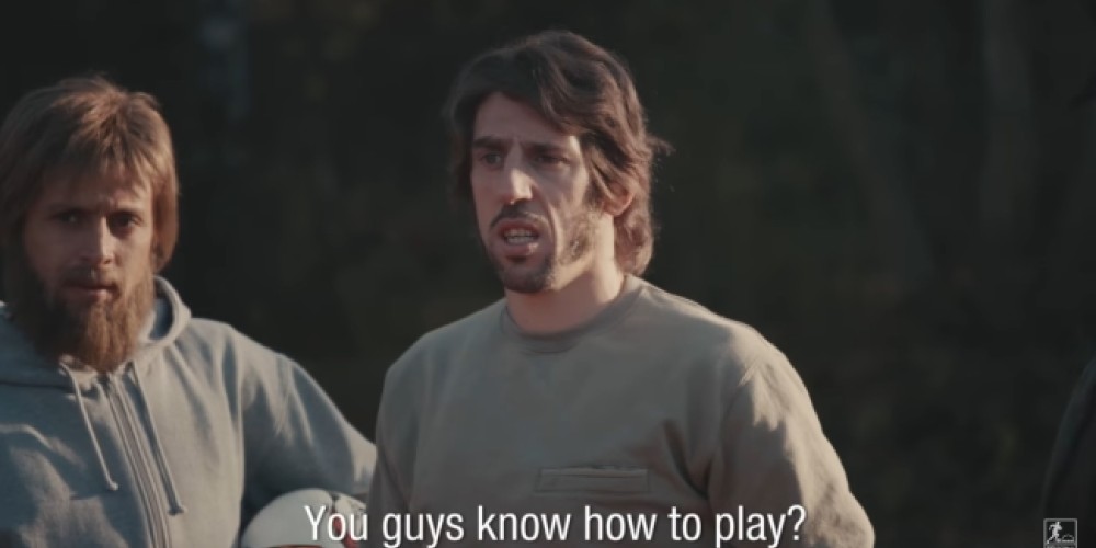 La campa&ntilde;a de una automotriz que disfraz&oacute; a estrellas del Bayern M&uacute;nich para un amistoso en la calle