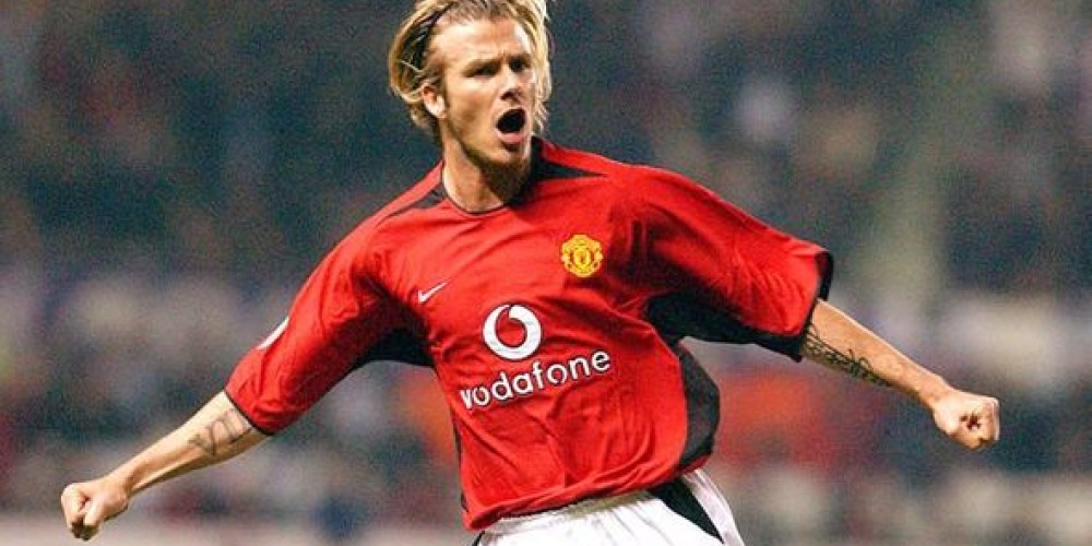 El día que anunciaron que Beckham jugaría en el Barcelona y terminó siendo fichado otro jugador del Manchester United