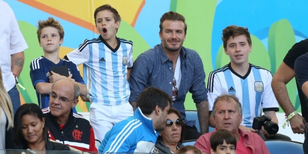 Cruz Beckham apunta a ser cantante con el mismo representante de Justin Bieber