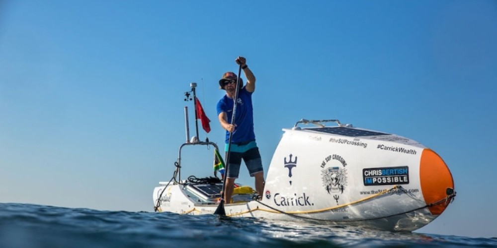 Chris Bertish se animó a cruzar el Atlántico en una tabla