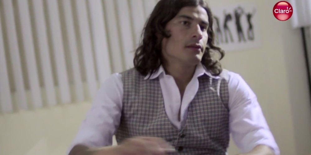 Ismael Blanco prepara el mejor festejo de gol junto a Claro Ecuador