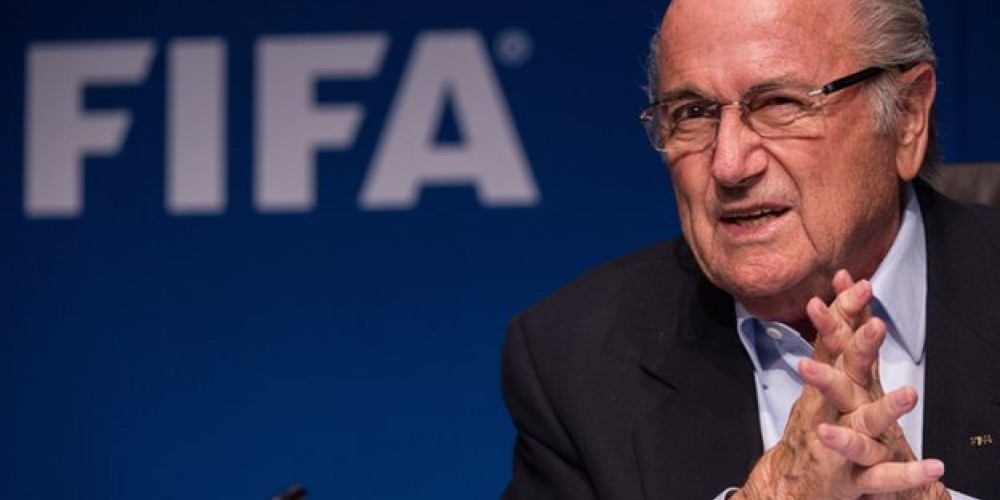 Blatter promete castigar con quita de puntos o hasta descensos los hechos de racismo