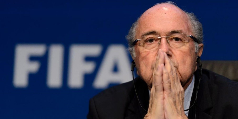 &iquest;Qu&eacute; le debe la FIFA a Joseph Blatter?