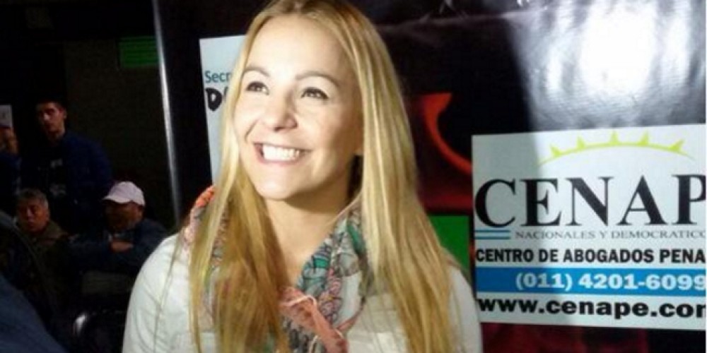 La embajadora deportiva Weber Y&eacute;sica Bopp en el Torneo de box "Delfino P&eacute;rez"