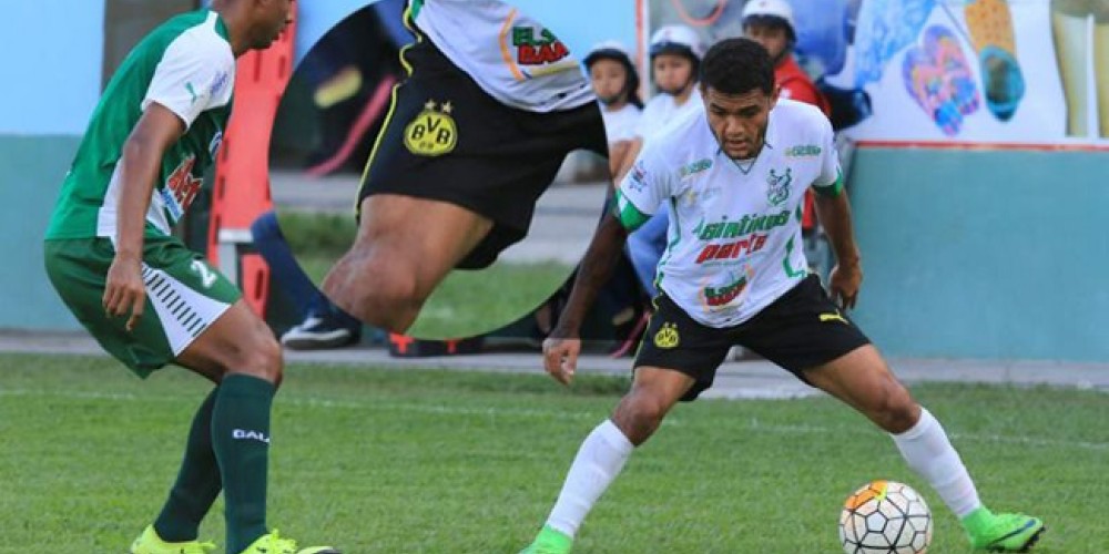 Un equipo de Honduras us&oacute; pantalones con el escudo del Borussia Dortmund