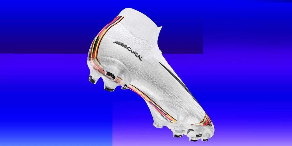 Tras ganar el Balón de Oro, Cristiano Ronaldo estrenó botines Nike