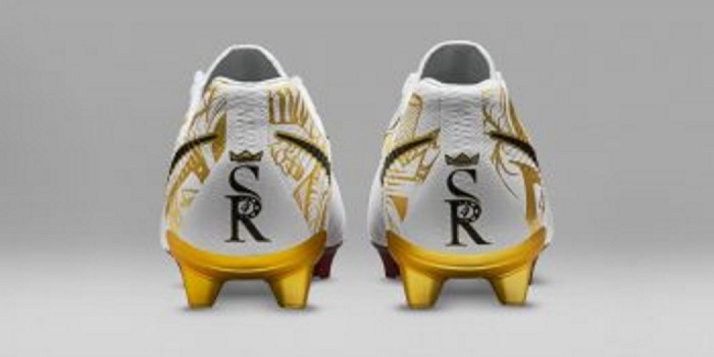 Sergio Ramos present&oacute; sus nuevos e impactantes botines
