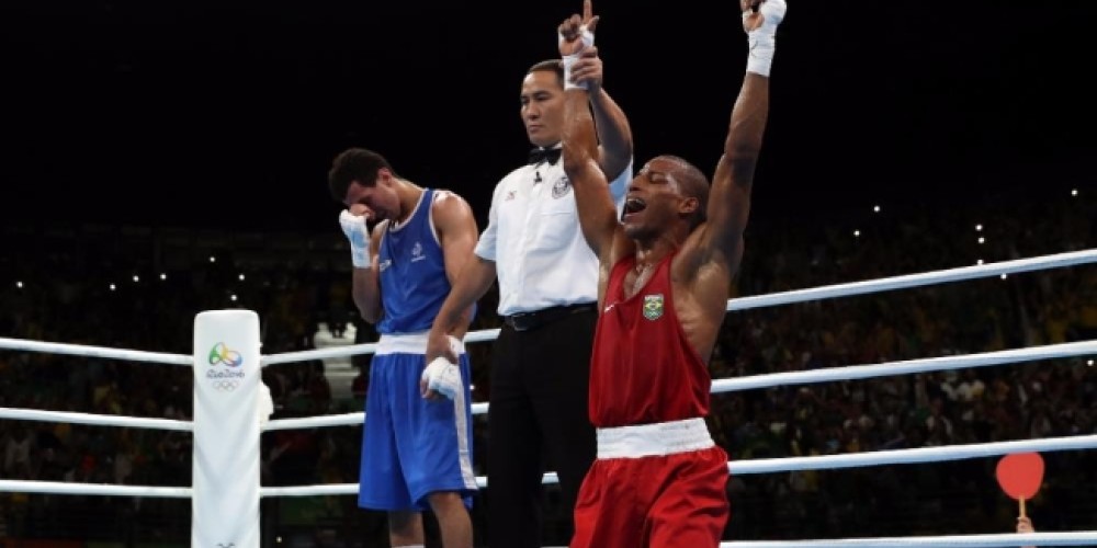 Expulsaron árbitros de boxeo en Río por considerarlos incompetentes
