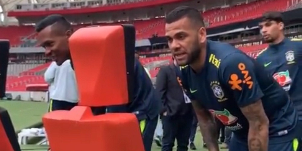 La emotiva activación con la Selección de Brasil y dos niños previo a la Copa América