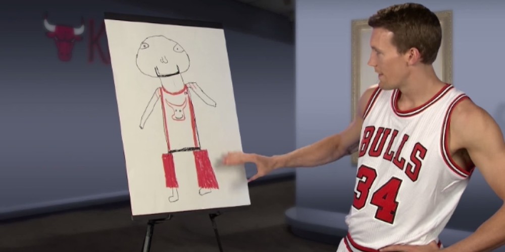 Los jugadores de Chicago Bulls fueron retratados por ni&ntilde;os en la acci&oacute;n &ldquo;Kid Picasso&rdquo;