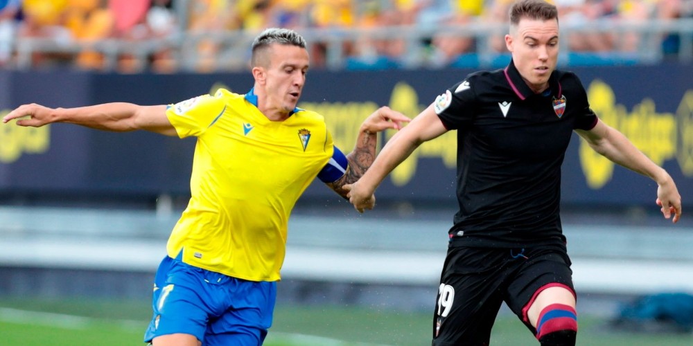 La salida de las casas de apuestas trae p&eacute;rdidas millonarias a equipos de LaLiga