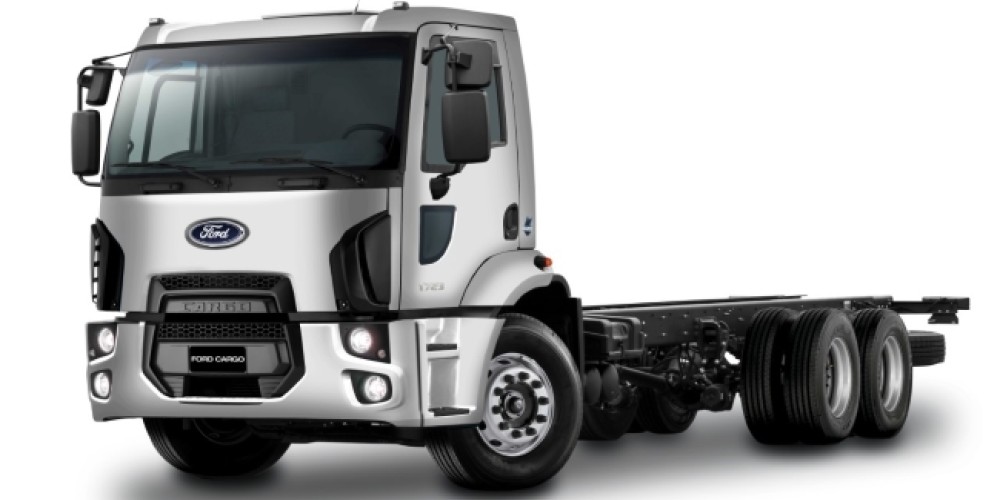 Ford Camiones incorpora nuevos modelos con tercer eje original de fábrica