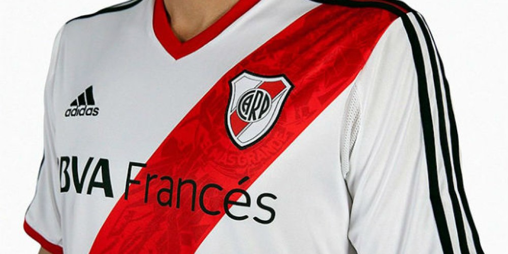 River Plate busca patrocinador para sus mangas