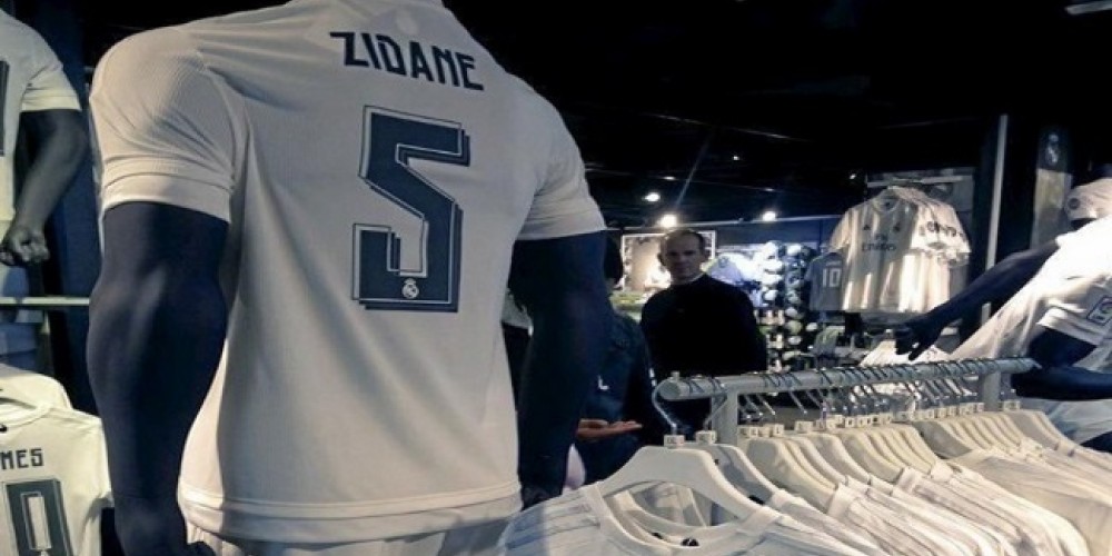 Real Madrid presentó una camiseta especial de Zinedine Zidane