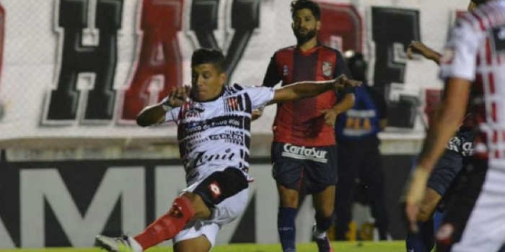 Las camisetas más raras de la última fecha del fútbol argentino
