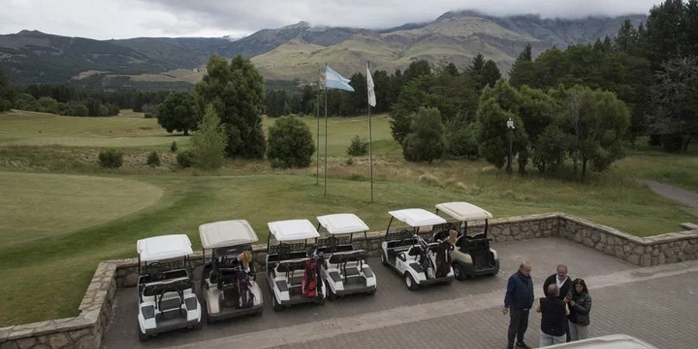 La imperdible historia detr&aacute;s de la cancha de golf en donde hace la pretemporada River