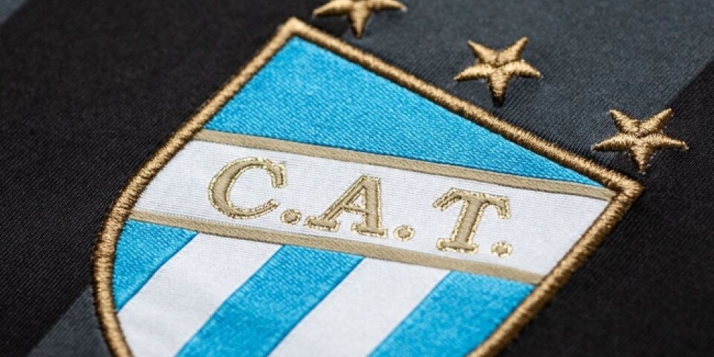 Atlético Tucumán presentó su nueva camiseta alternativa