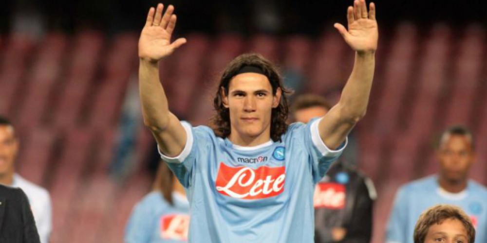Cavani compró una pagina del diario para agradecerle a los tifosi
