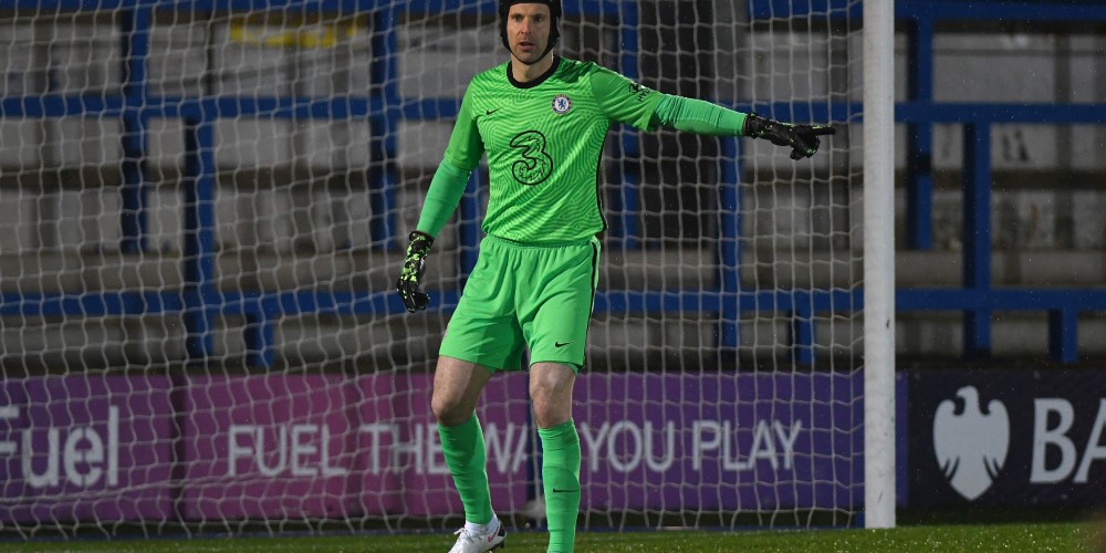 Del retiro a jugar en el Sub-23 del Chelsea, el presente de Petr Cech